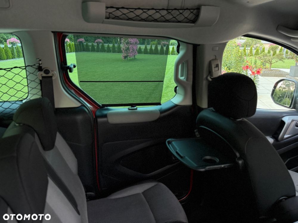 Peugeot Partner HDi FAP 110 Premium - 11