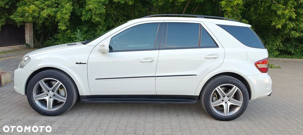 Mercedes-Benz ML - 8