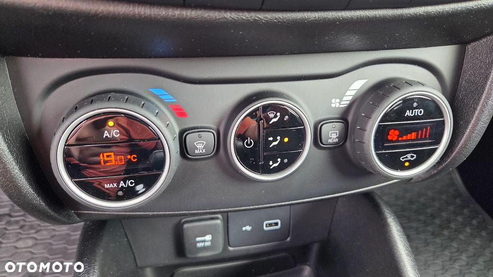 Fiat Tipo 1.4 16v Lounge EU6d - 24