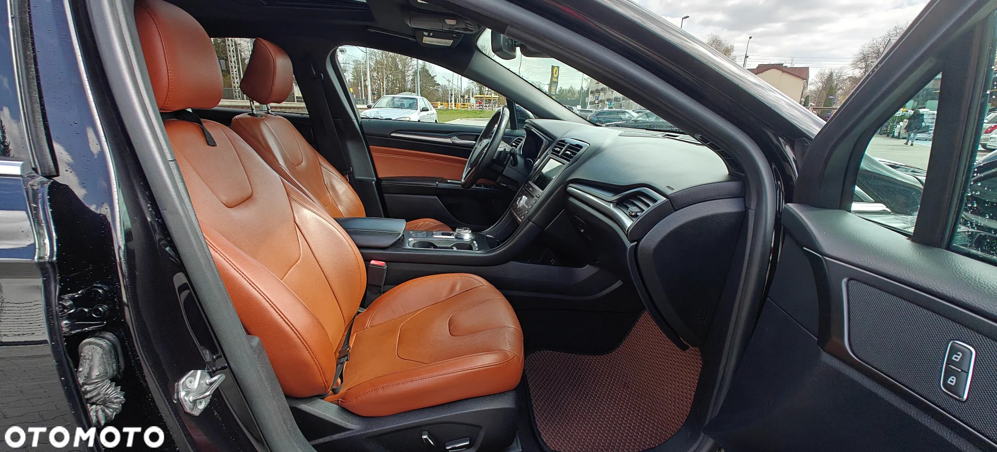 Ford Fusion 2.0 EcoBoost Titanium - 9