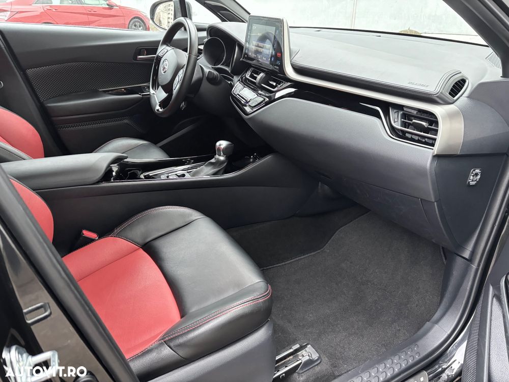 Toyota C-HR Lounge - 9