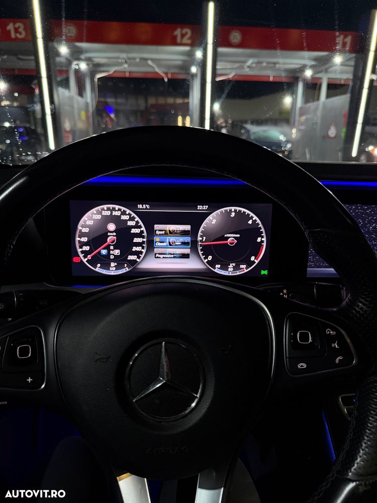 Mercedes-Benz E - 9