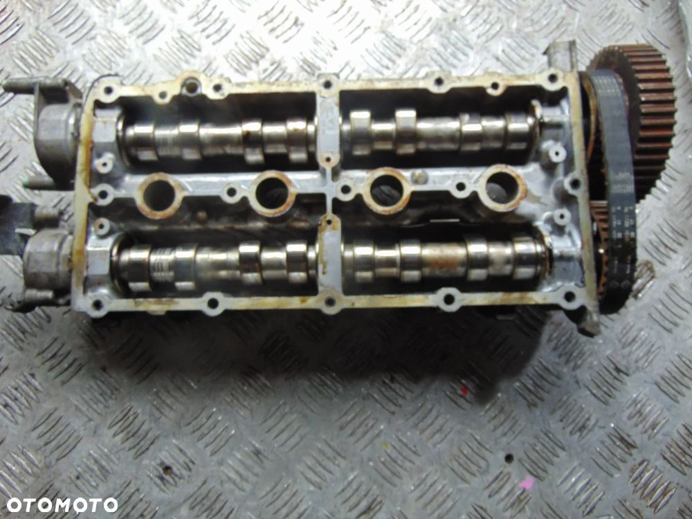 Wałki rozrządu golf 4 1,4/1,6 16 v  036103475 - 3
