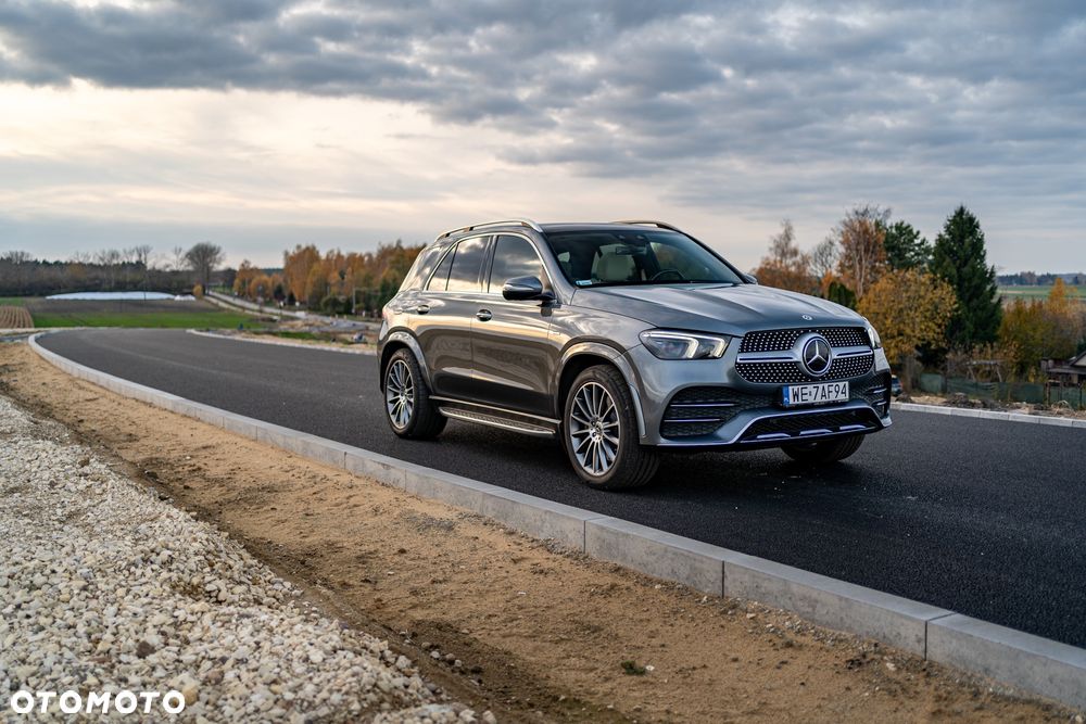 Mercedes-Benz GLE - 12