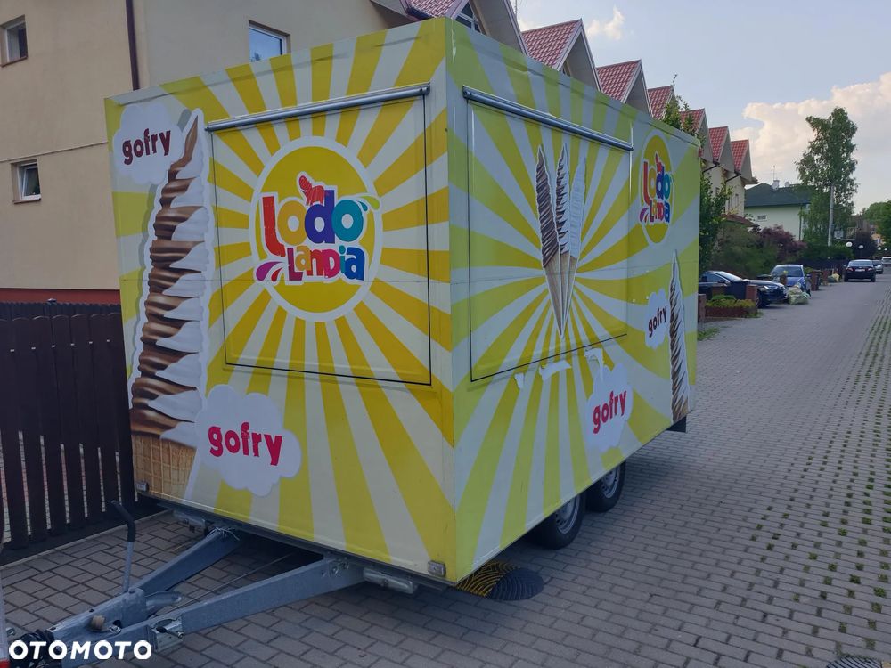 Niewiadów przyczepa gasronomiczna - 1