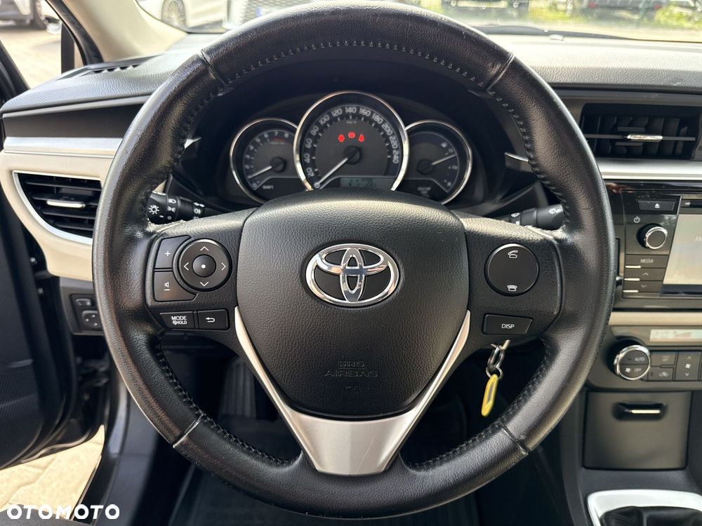 Toyota Corolla 1.6 Premium EU6 - 13