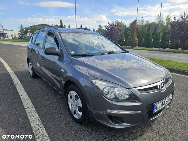 Hyundai i30 1.6 Comfort - 13
