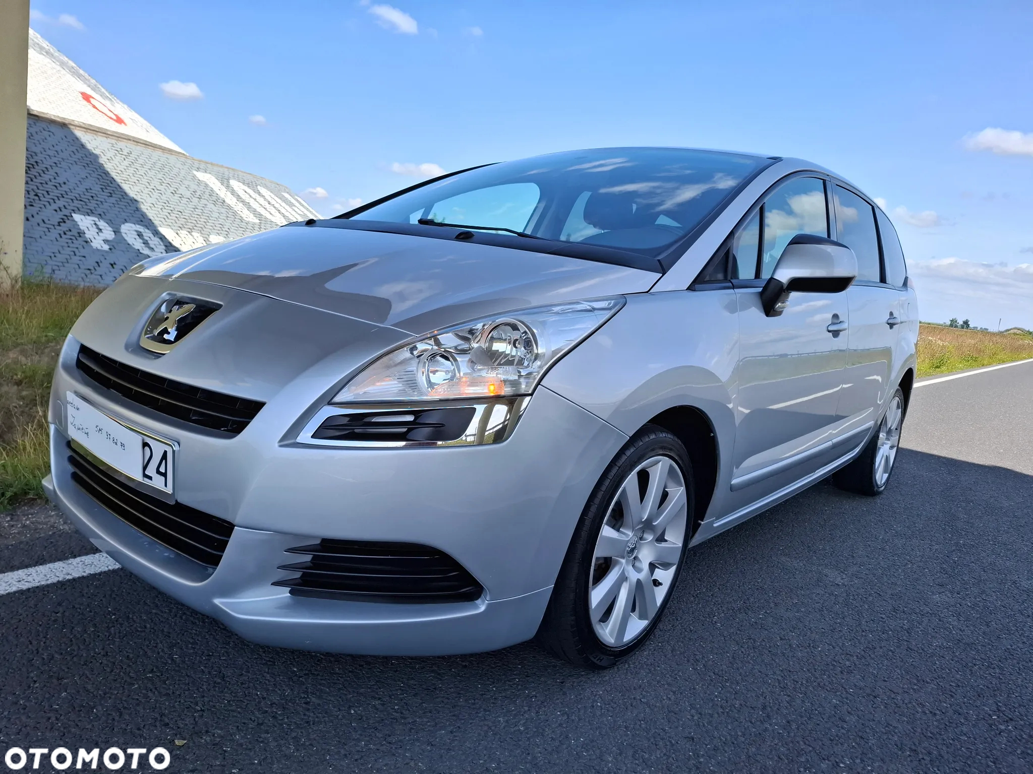 Peugeot 5008 HDI FAP 110 Tendance - 2