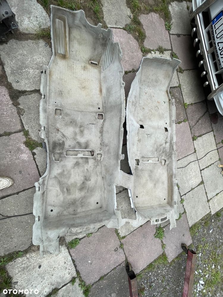 DYWAN WYKŁADZINA LEXUS LS460/LS600H LONG 2007-2012 - 2