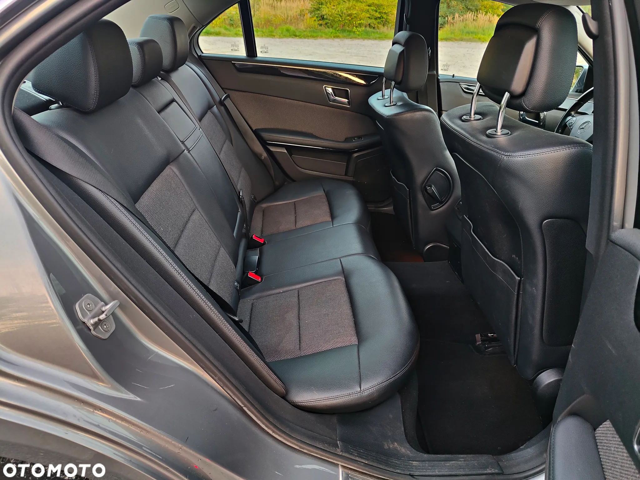 Mercedes-Benz Klasa E 350 CGI 7G-TRONIC Avantgarde - 20