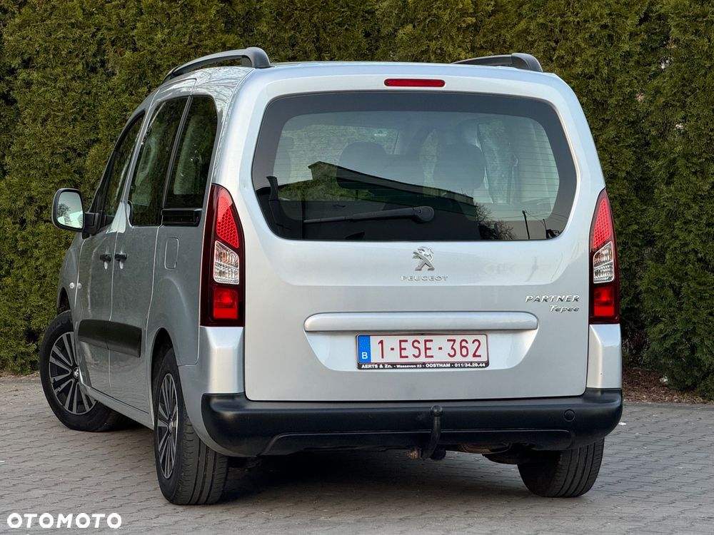 Peugeot Partner 98 VTi Style - 27