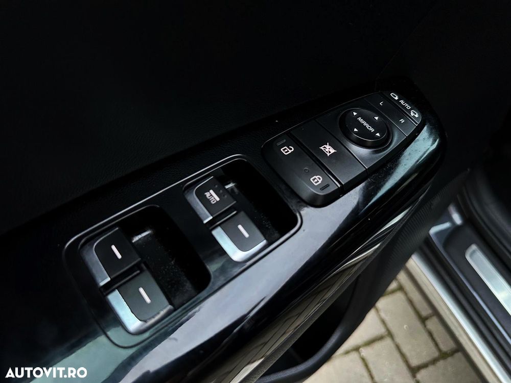 Kia Sportage 2,0 CRDI AWD GT Line - 15