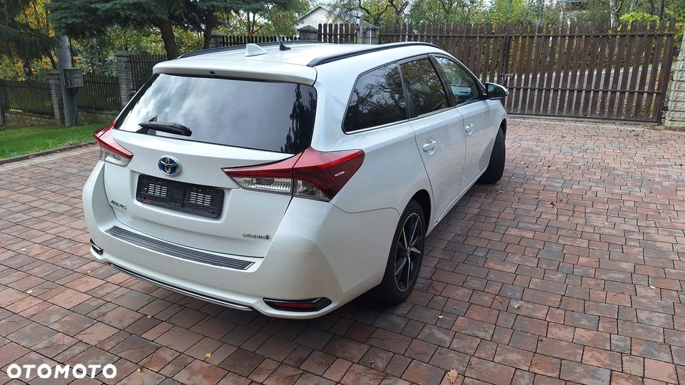 Toyota Auris 1.8 HSD Luna - 9