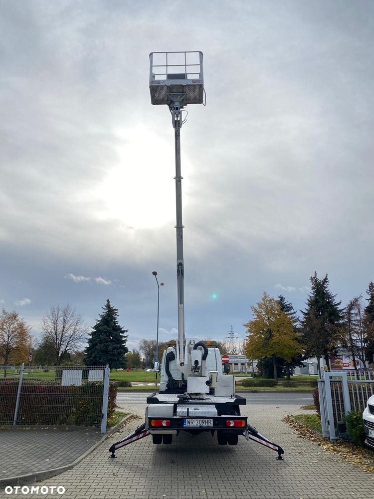 Nissan CABSTAR 3,0D PODNOŚNIK KOSZOWY MULTITEL MX200 20M WYS. ROBOCZA - 19