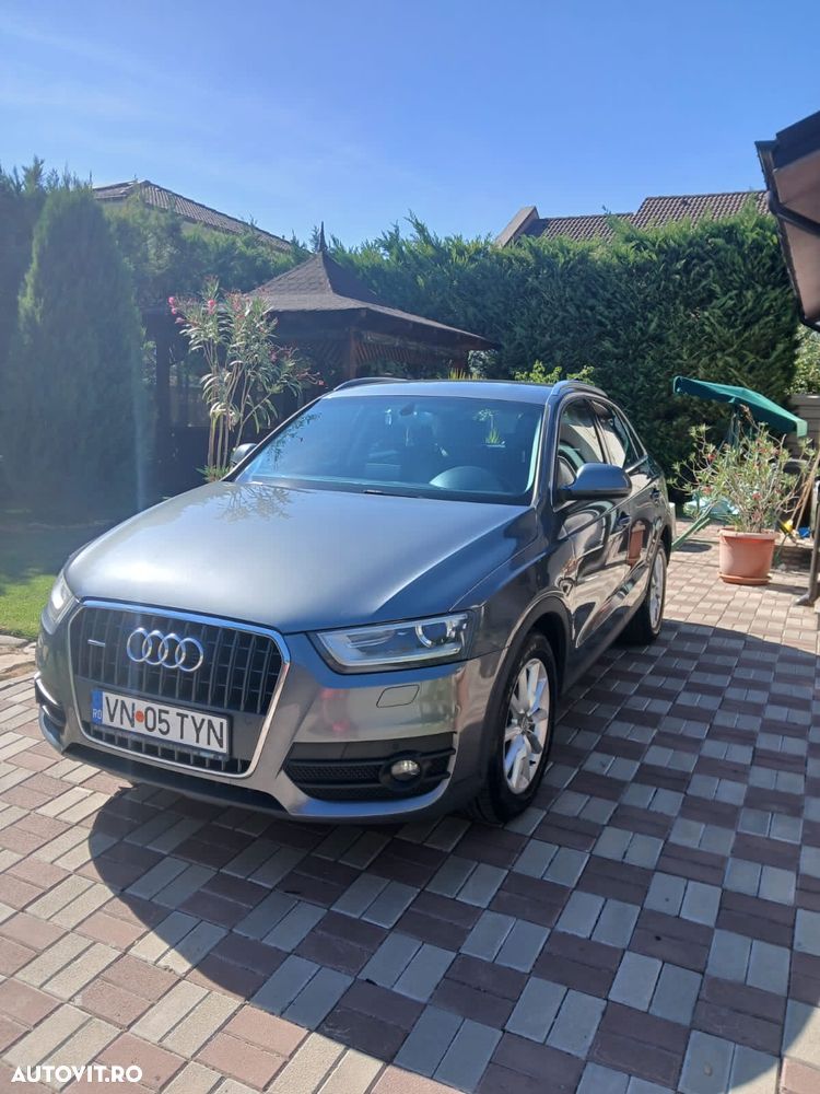 Audi Q3 2.0 TDI Quattro Stronic - 2