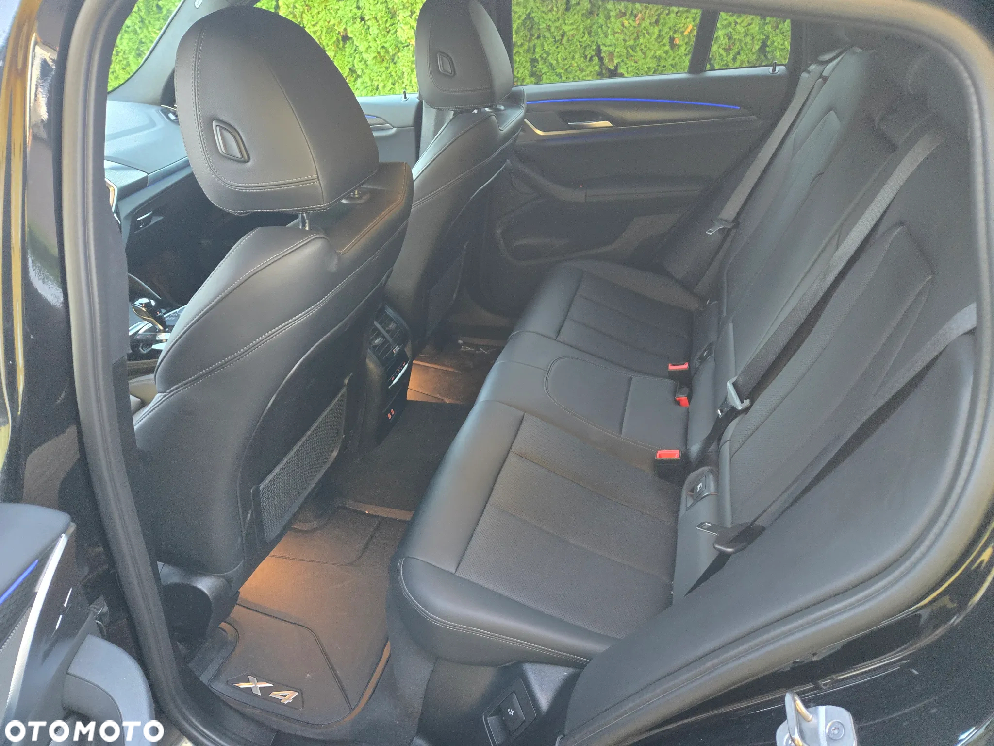 BMW X4 xDrive20i - 12