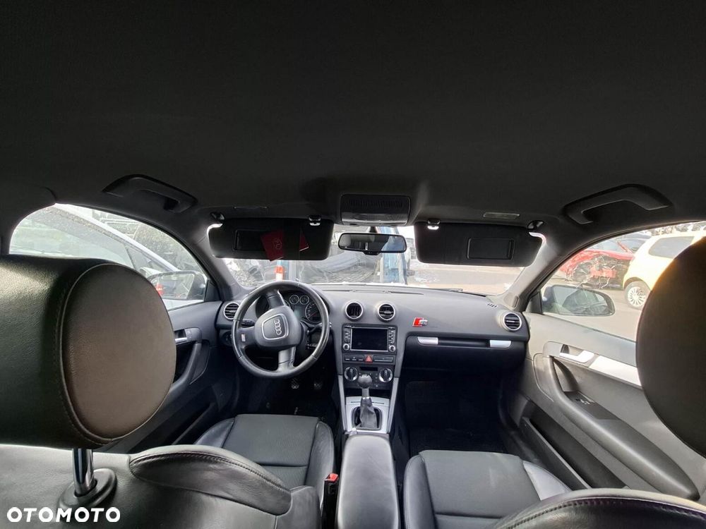 Audi A3 8P 5D S-line Podusfitka Czarna Kpl Słupki Daszki Oświetlenie - 1