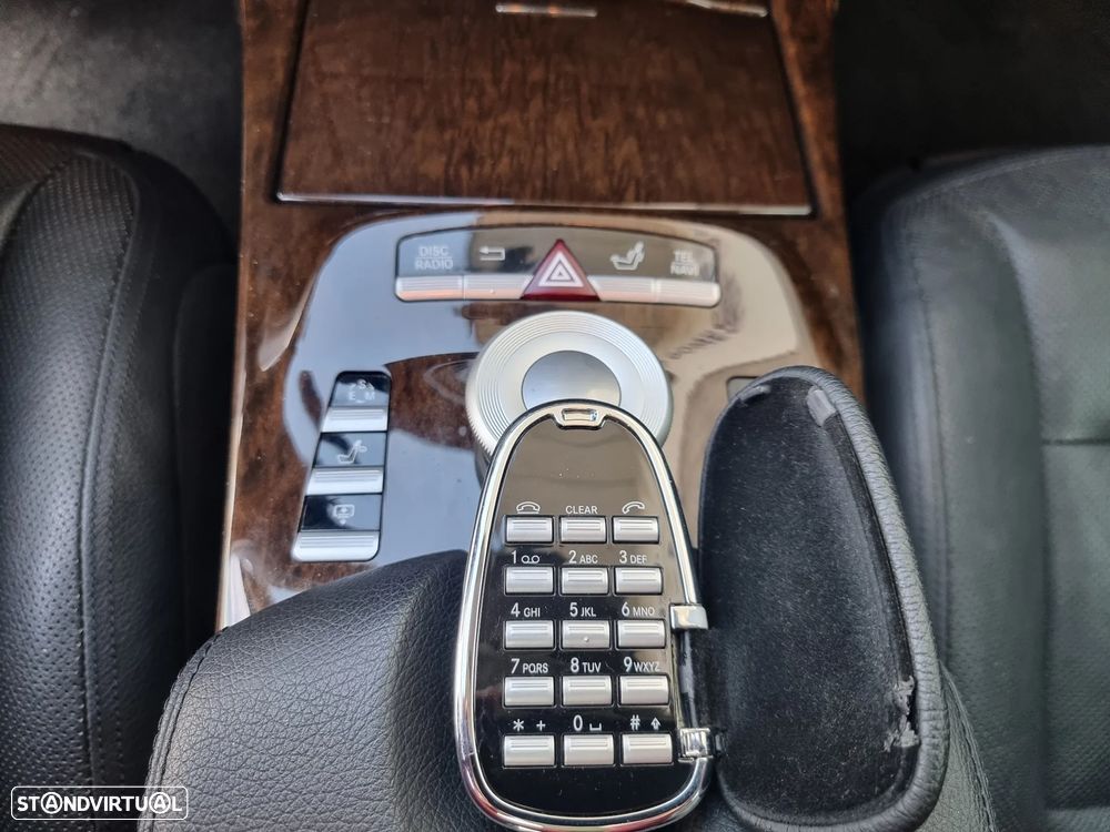 Mercedes-Benz S 250 CDI DPF BlueEFFICIENCY 7G-TRONIC - 23