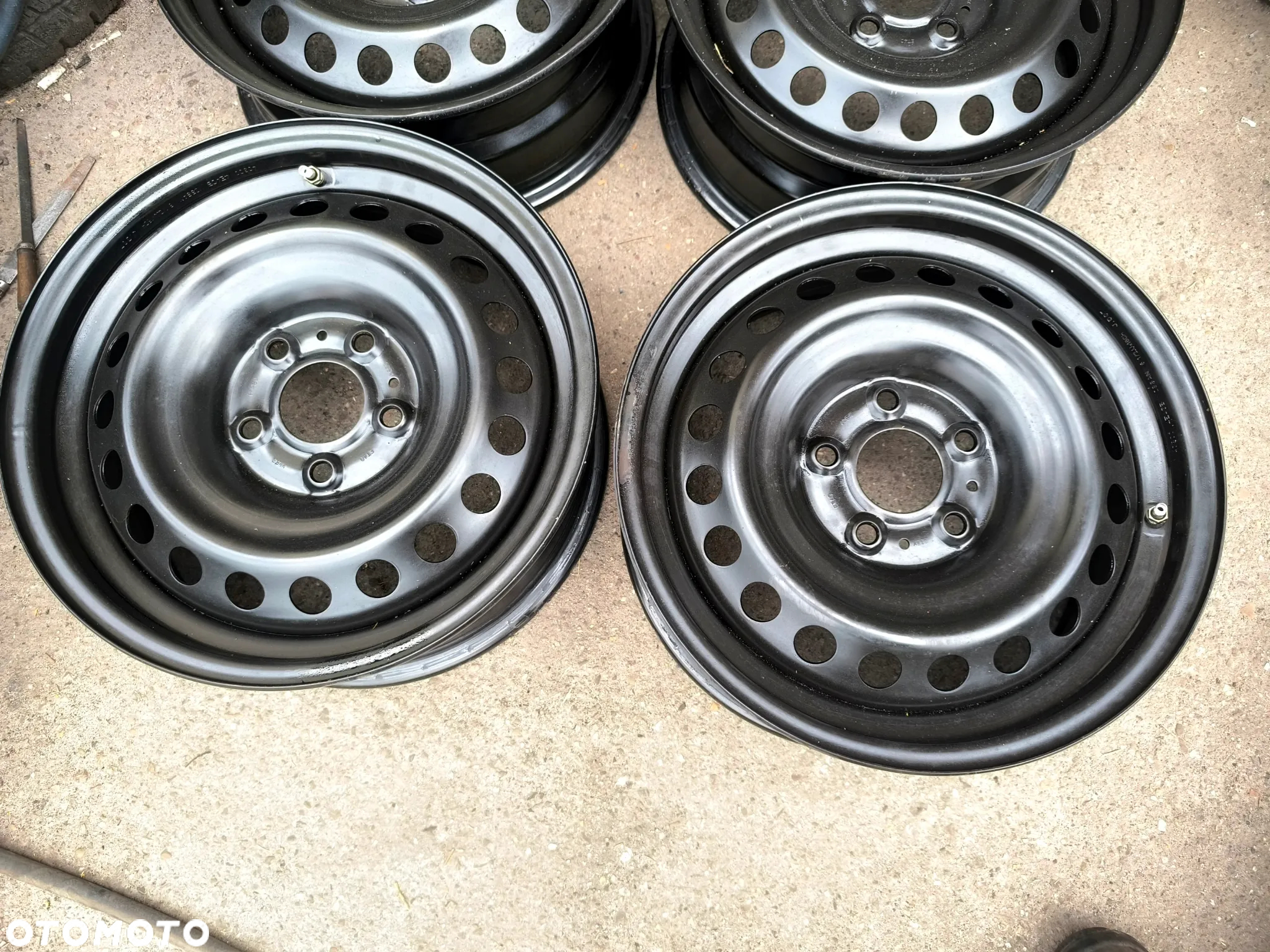5x114,3 5x114 Felgi Stalowe Stal 16 Koła DACIA DUSTER NISSAN QASHQAI XTRAIL LEAF JUKE PRIMERA P12 RENAULT ARKANA CAPTUR KAPTUR SCENIC TALISMAN MEGANE KANGOO III 3 KADJAR MERCEDES CITAN 2 II Legnica ALU-RAD - 5