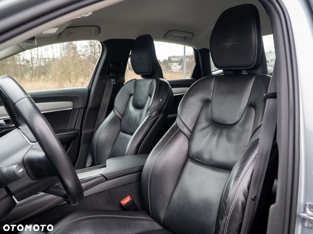 Volvo S90 D4 AWD Inscription - 19