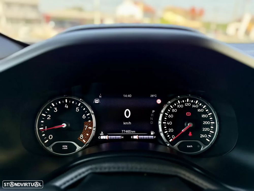 Jeep Renegade 1.3 T Limited DCT - 23