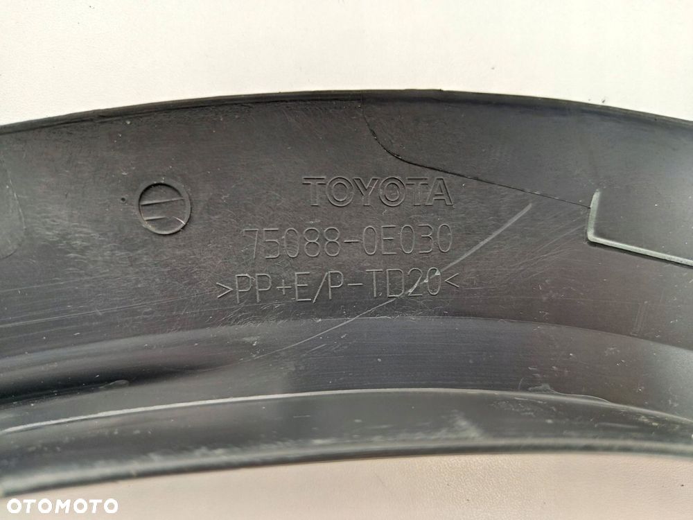 TOYOTA HIGHLANDER IV LISTWA BŁOTNIKA LEWY TYŁ 75088-0E030 - 7