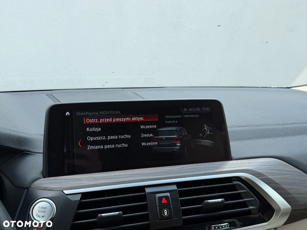 BMW X3 xDrive20d Luxury Line - 19
