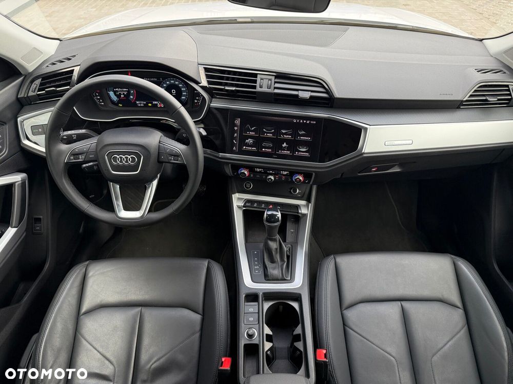 Audi Q3 Sportback - 14