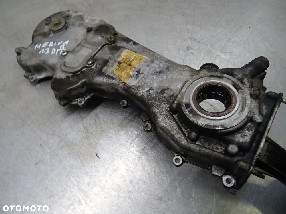 OBUDOWA OSŁONA ROZRZADU POMPA OLEJU MERIVA B A13DTE - 5