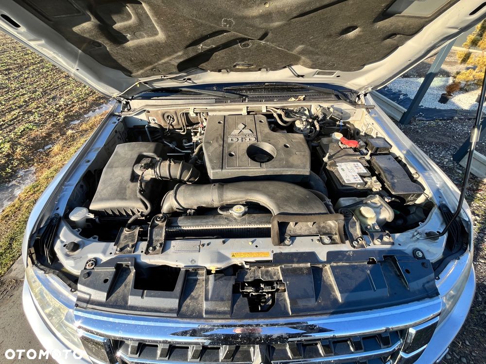 Mitsubishi Pajero 3.2 DI-D Automatik - 10