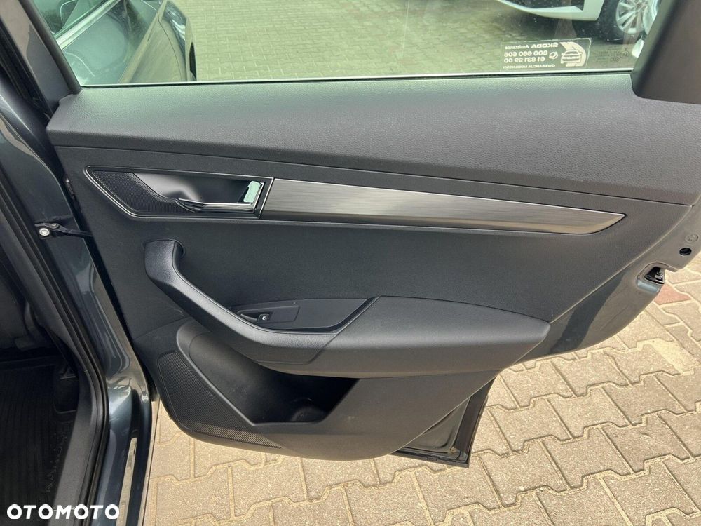 Skoda Karoq 1.5 TSI ACT 4x2 Style DSG - 13