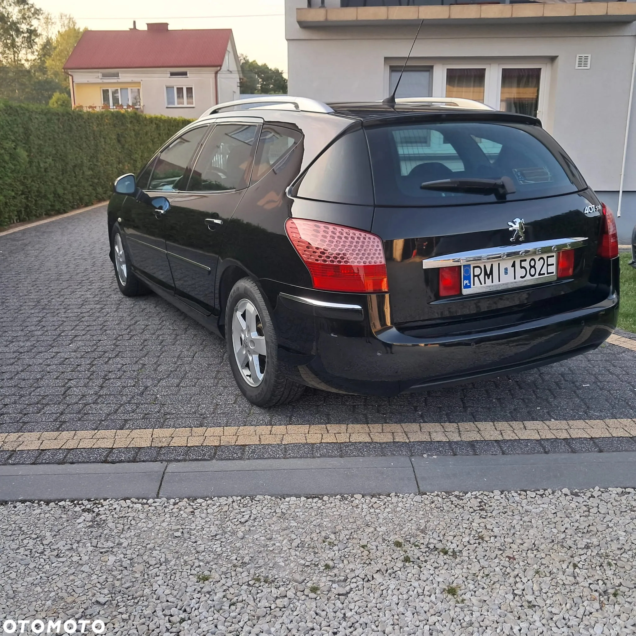 Peugeot 407 - 14