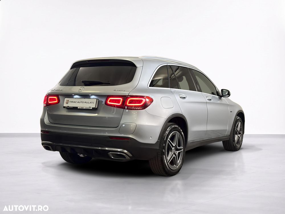 Mercedes-Benz GLC - 6
