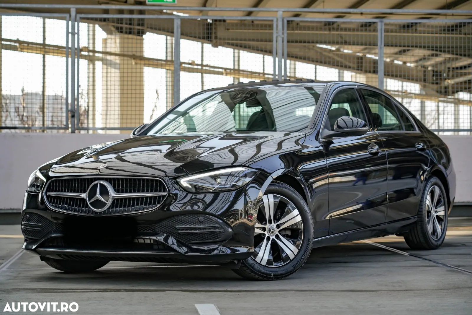 Mercedes-Benz C 180 9G-TRONIC Avantgarde Advanced - 9