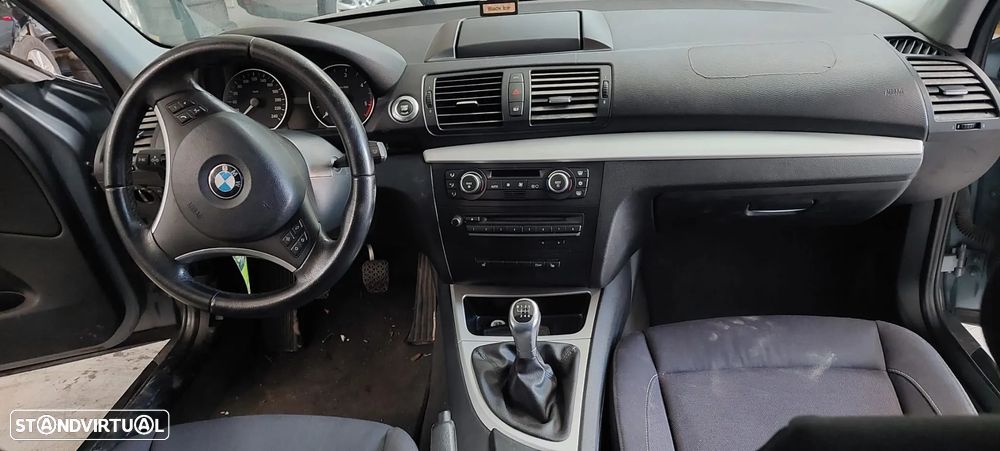 BMW 118D PARA PEÇAS - 7
