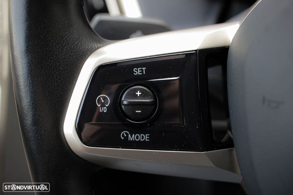 BMW iX xDrive40 - 23