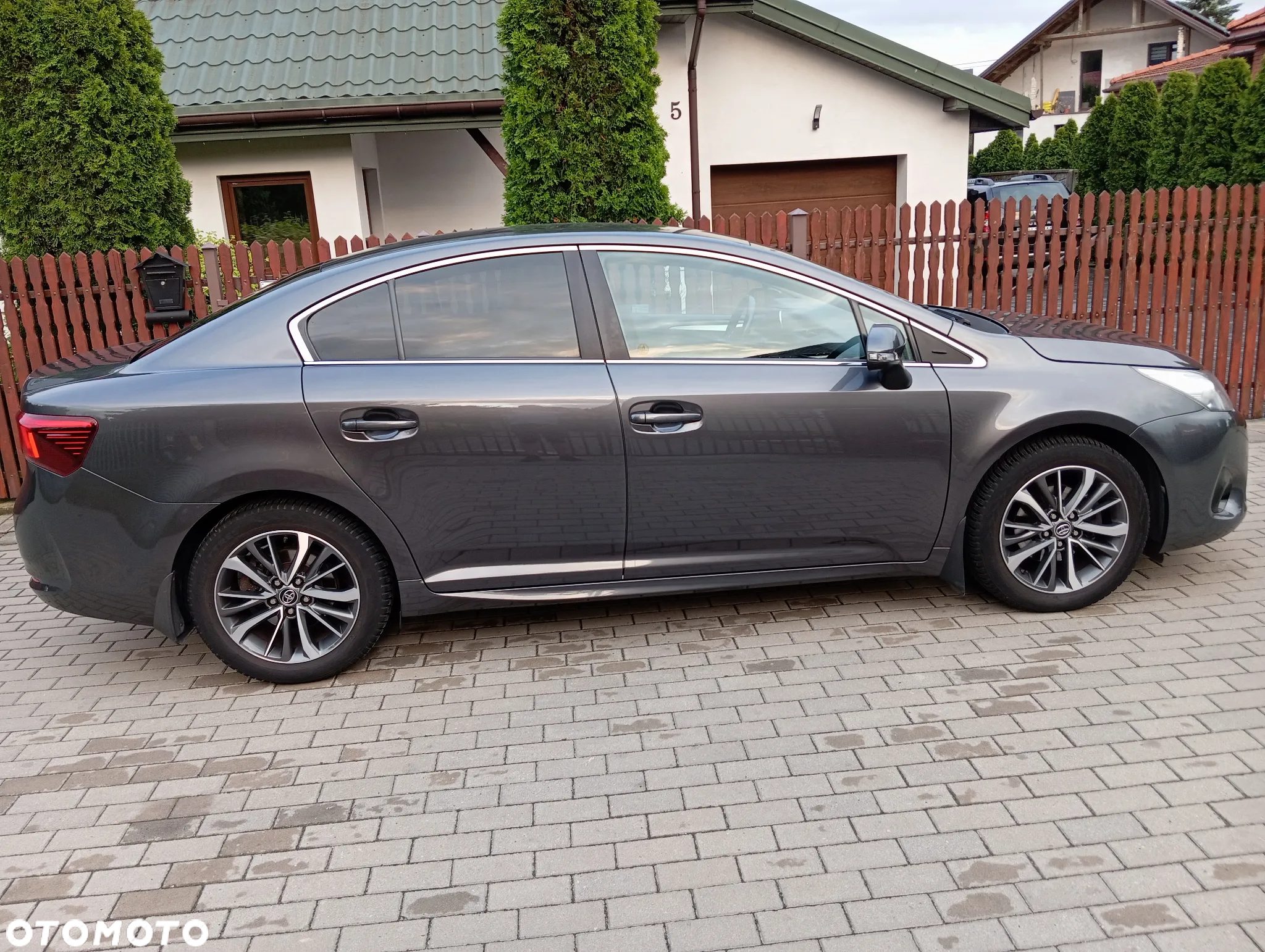 Toyota Avensis 1.8 Prestige - 14