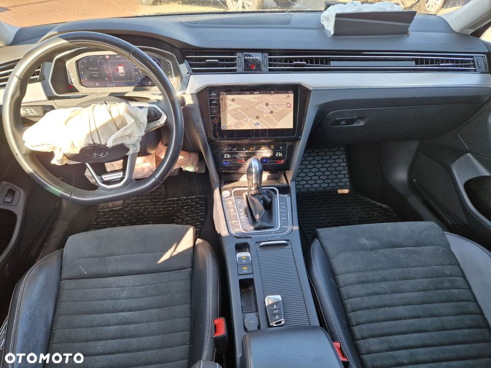 Volkswagen Passat 2.0 TSI 4Mot Elegance DSG - 11
