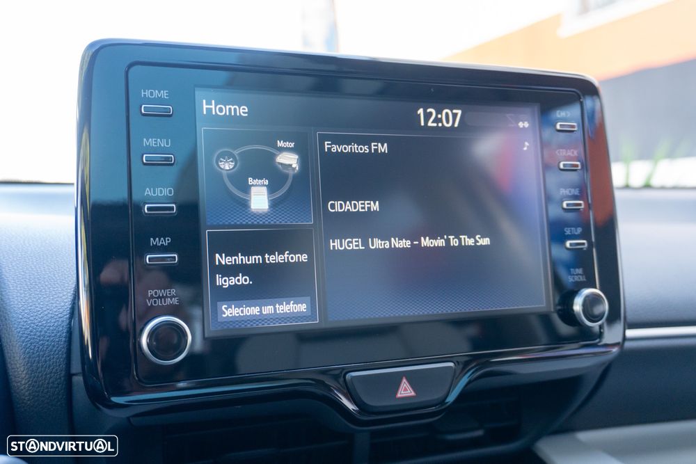 Toyota Yaris 1.5 HDF Luxury - 29