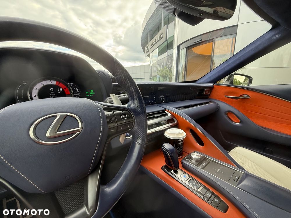 Lexus LC 500h Launch Edition - 15