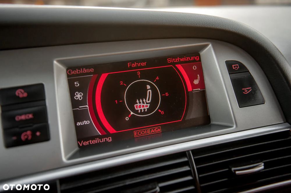 Audi A6 Avant 3.0 TDI DPF quattro - 31