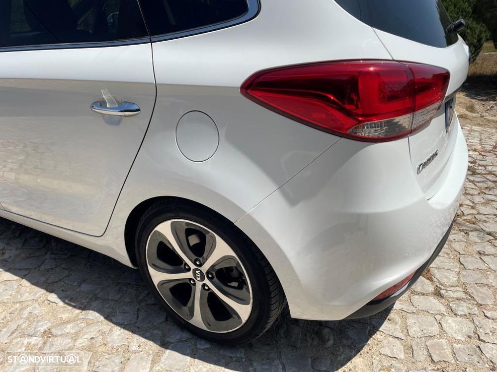 Kia Carens 1.7 CRDi ISG TX - 12