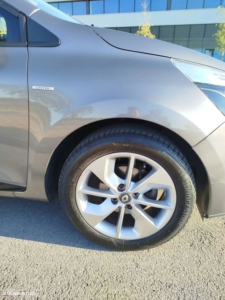 Renault Clio 1.2 16V 75 LIMITED - 5