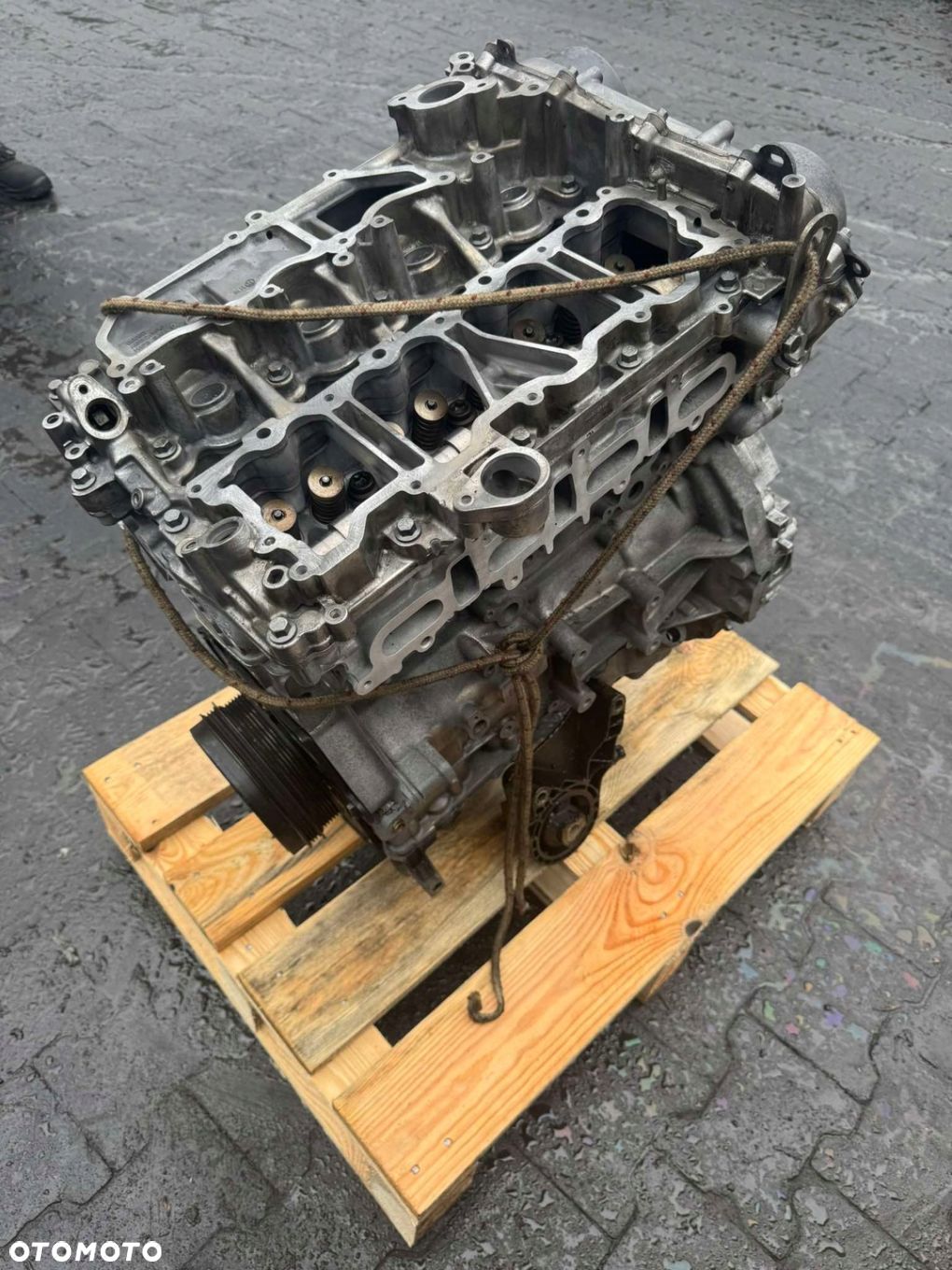 Silnik Land Rover Sport Velar F-Pace Discovery V E6 2.0 B PT204 2019 rok - 1
