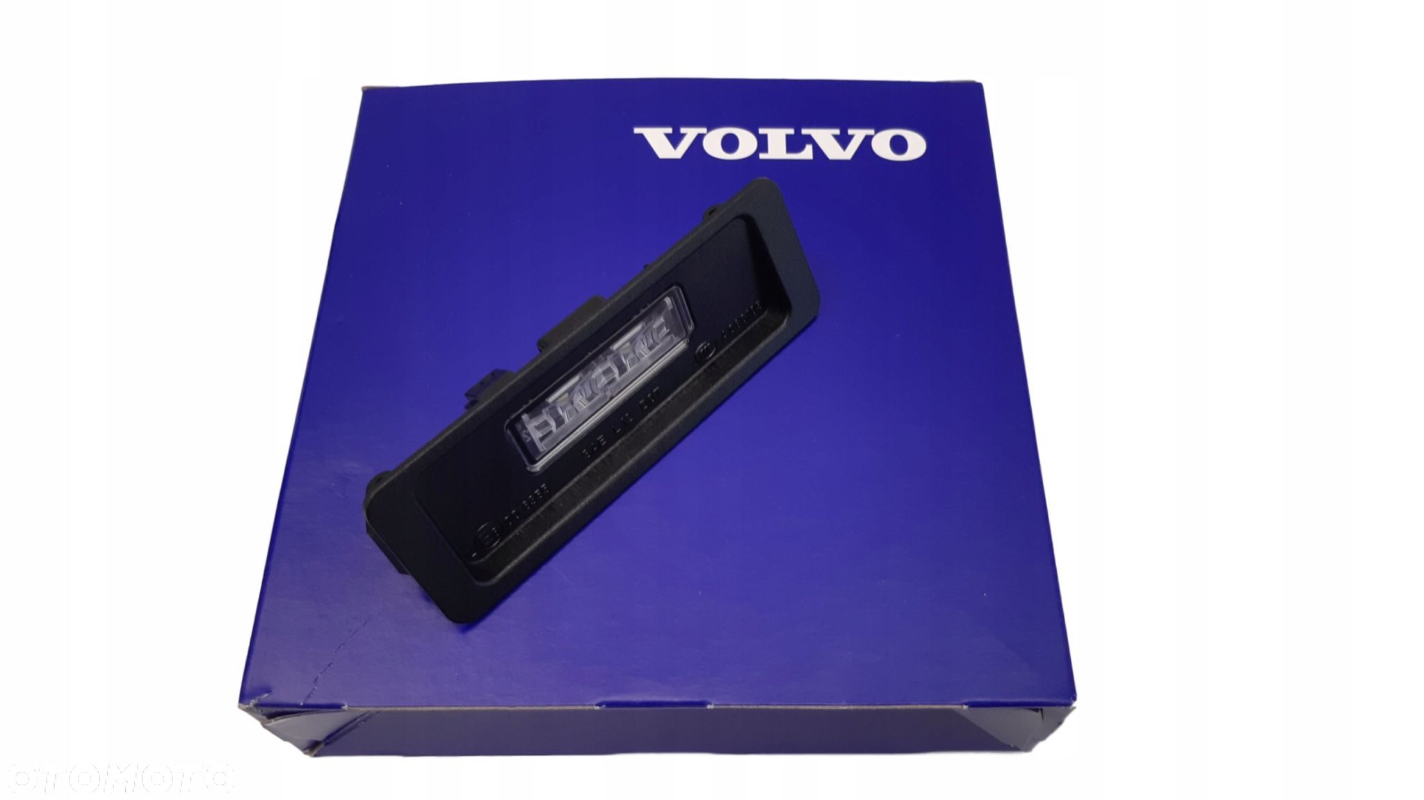 VOLVO S90 II oswietlenie tablicy rejestracyjnej OE - 1