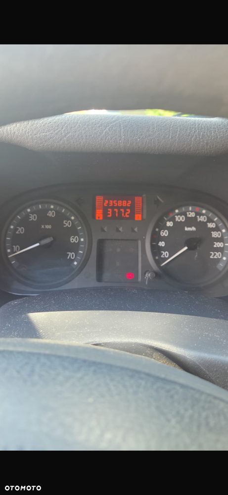Renault Clio - 7