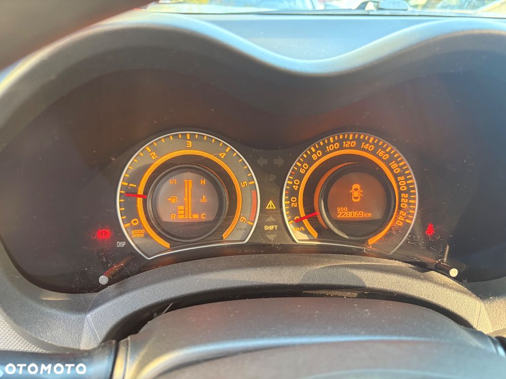 Toyota Auris 1.4 D-4D Luna - 8