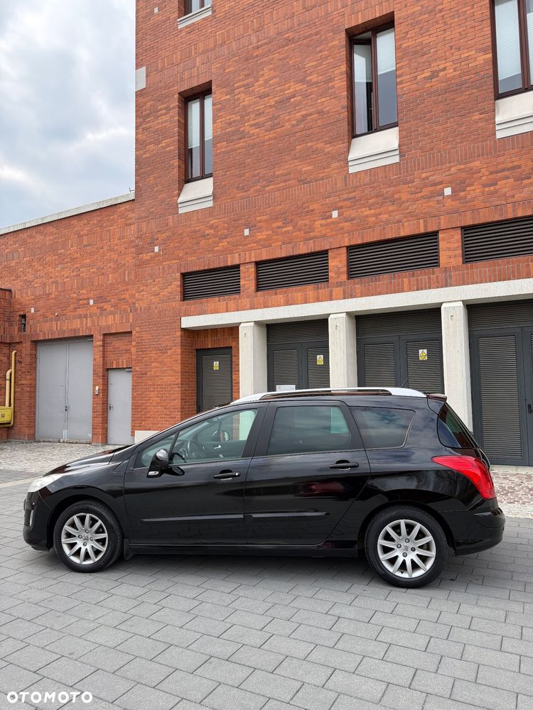 Peugeot 308 120 VTi Family - 23