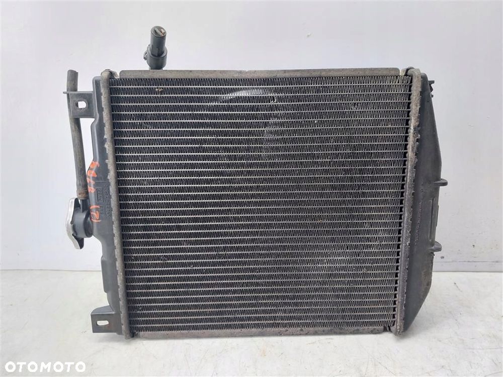 Chłodnica z wentylatorem Suzuki Swift III MK3 1.0B 55KM 1996-2004R NISSENS - 1