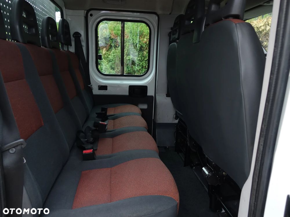 Fiat Ducato 7-osobowy DOKA skrzynia ładunkowa - 14